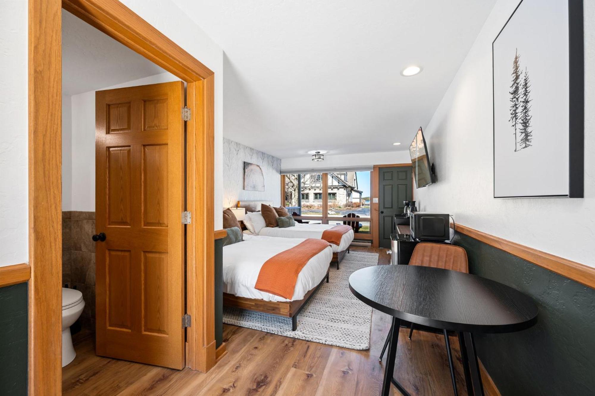 فيش كريك Spruce & Shore Motel المظهر الخارجي الصورة